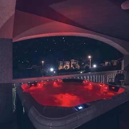 Case de vacanță Pet Friendly In Matulji