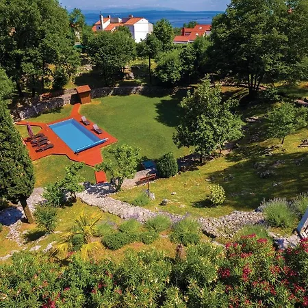 Pet Friendly In Dom wakacyjny *