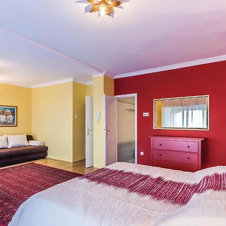 Pet Friendly In Dom wakacyjny *