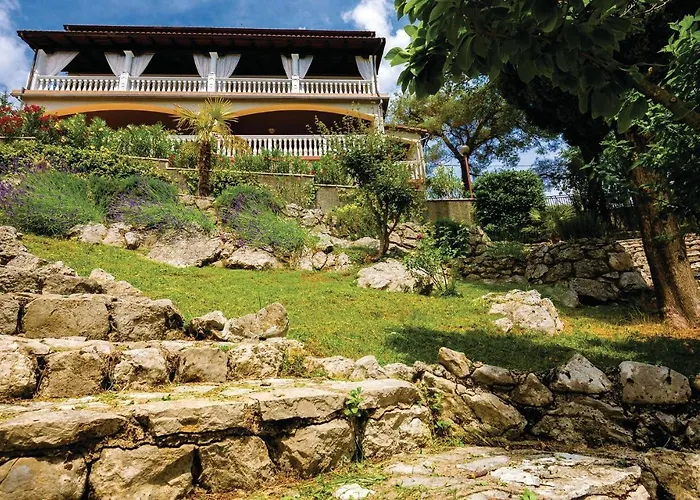 Pet Friendly In Holiday home